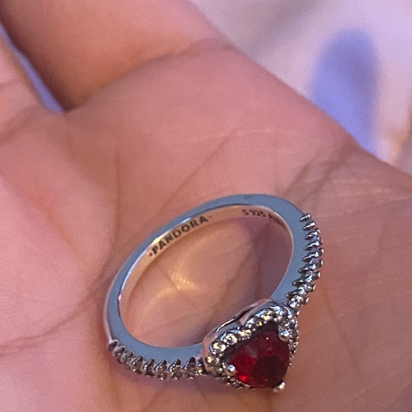 Pandora Elevated Red Heart Ring - Picture 2 of 3